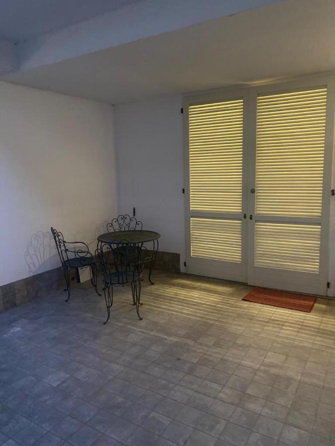 קרמה Senza Pensieri Residence Zero Carlo Urbino מראה חיצוני תמונה